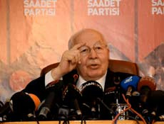 Erbakan coştu cihat diye bağırdı