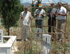 Bu köyde 40ını gören yok!